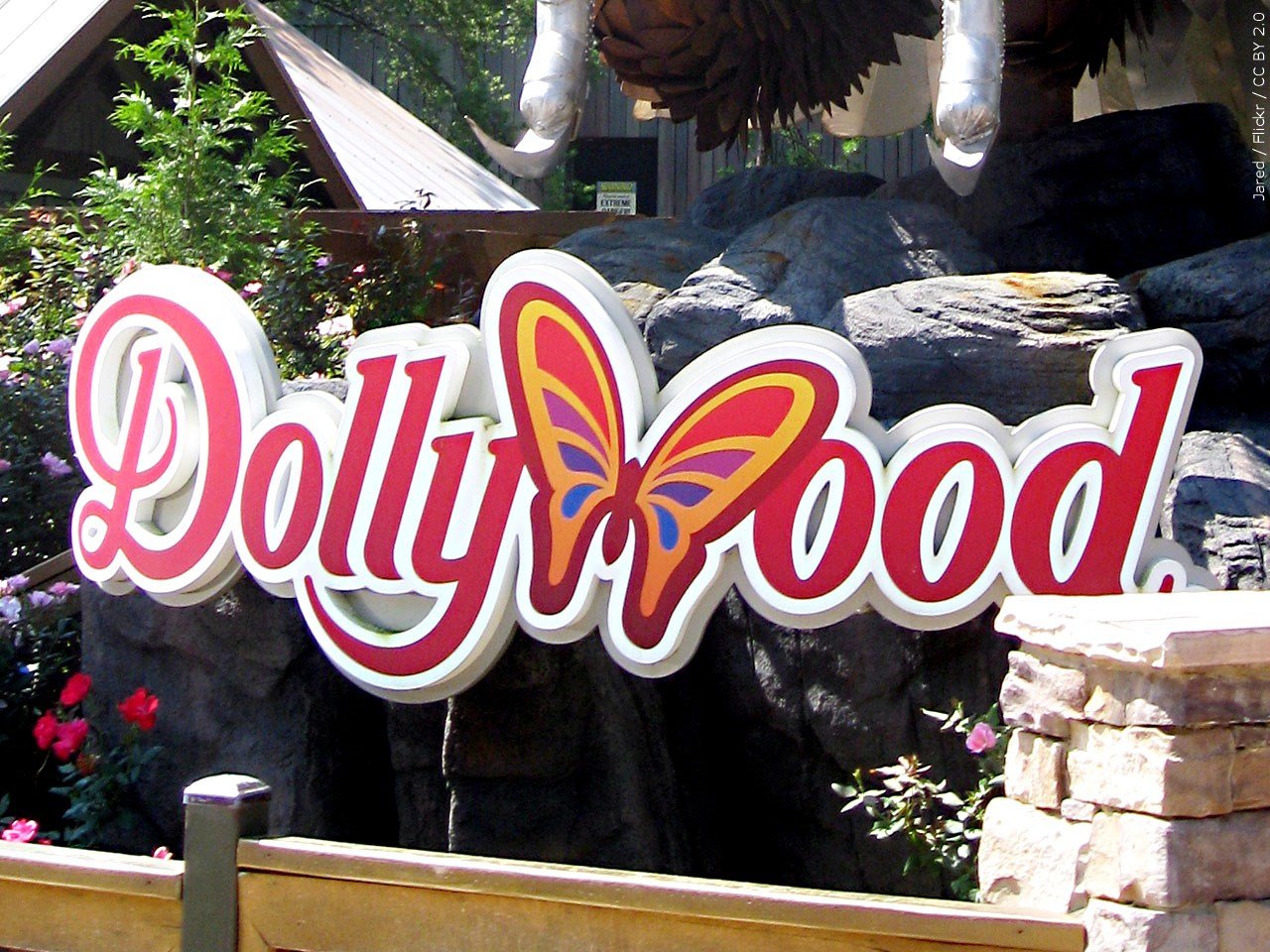 Dolly Parton Reveals Dollywood's Longest Roller Coaster - Wbbj Tv