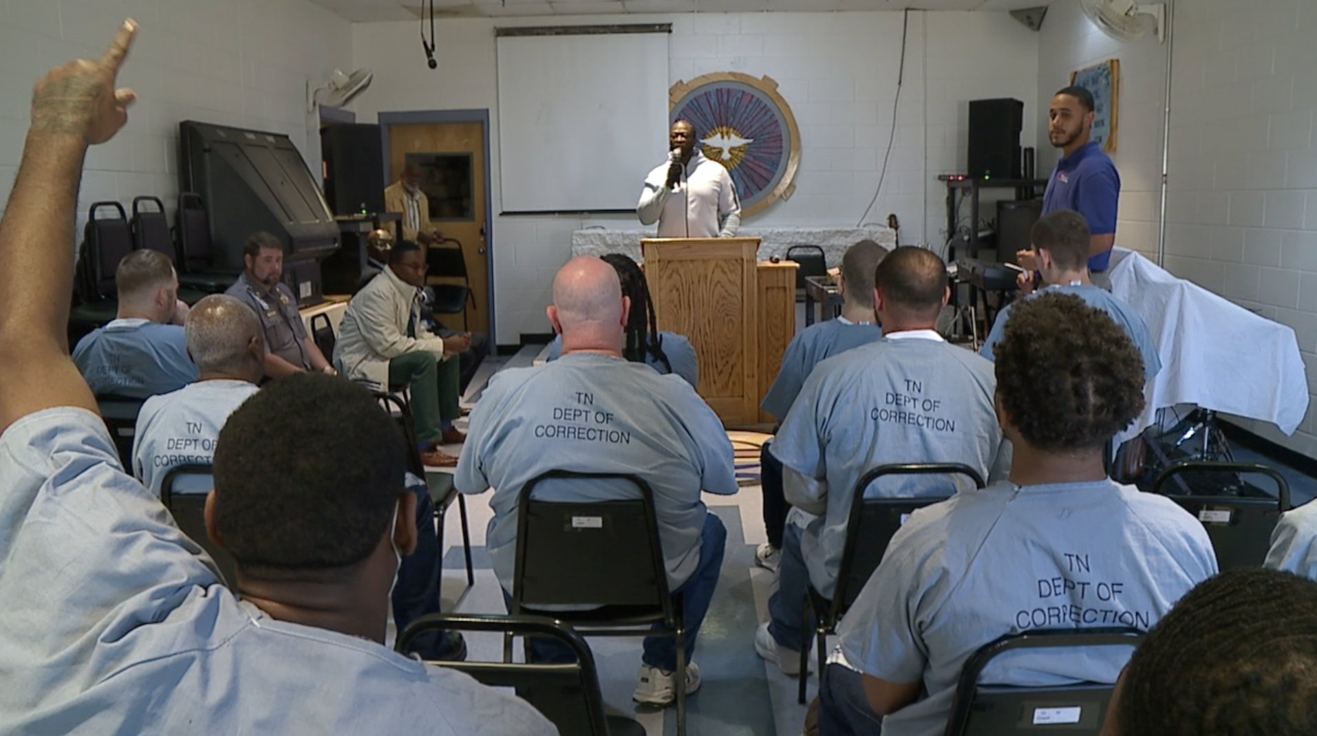 Memphis rapper Project Pat speaks to inmates at West TN State