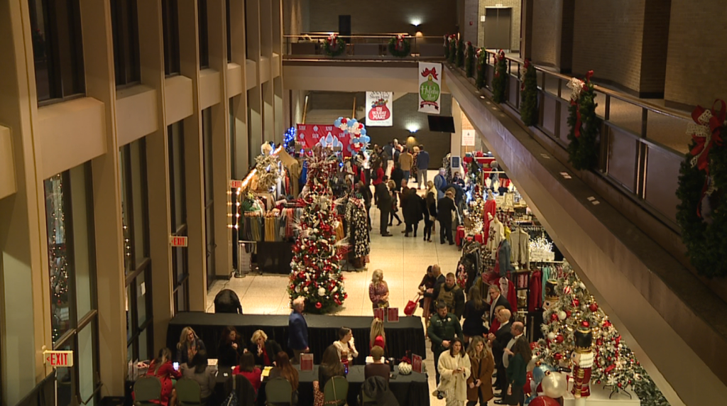 Guests get first look at 2022 USJ Holiday Mart WBBJ TV