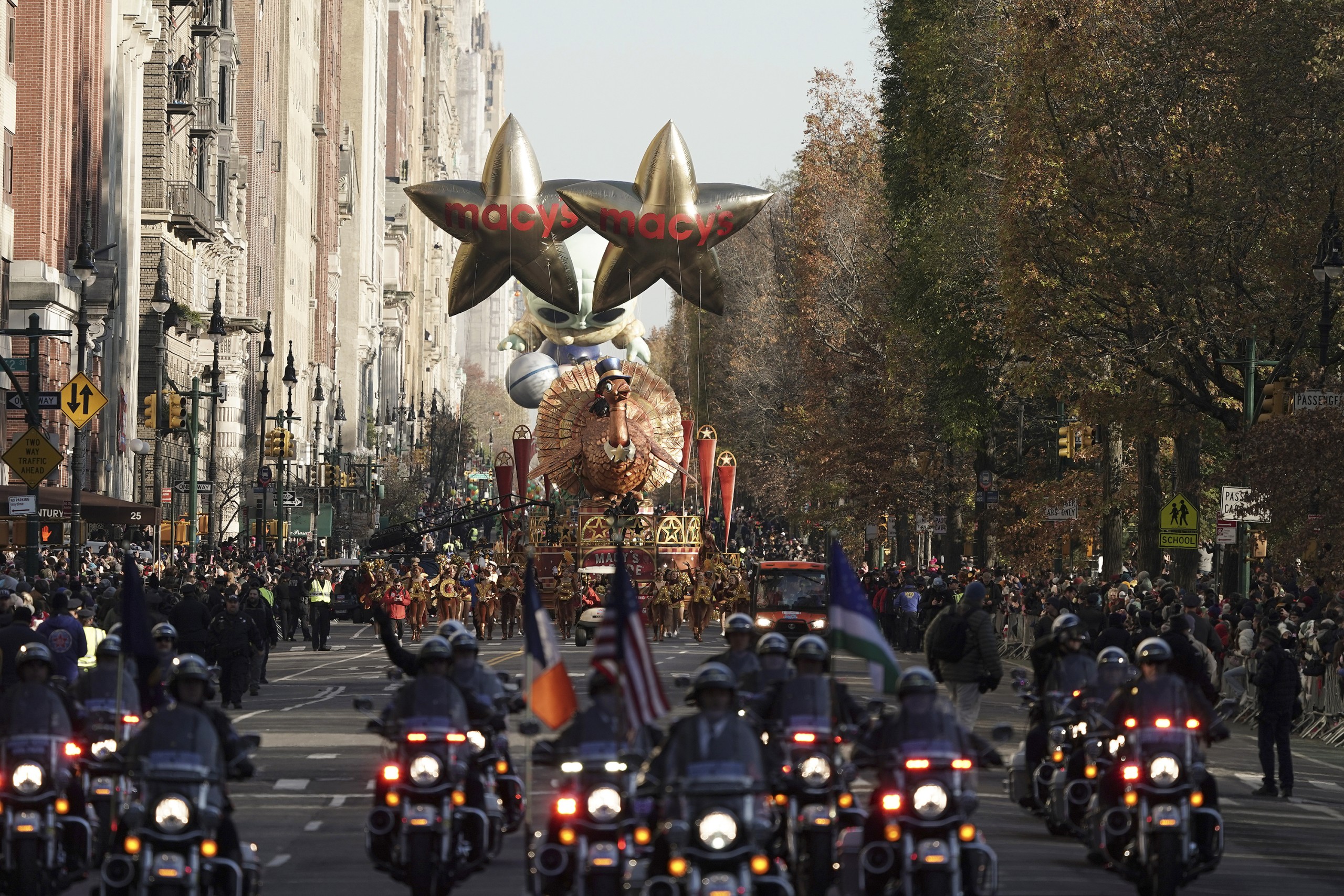 GALLERY: Highlights from Macy's Thanksgiving Day Parade