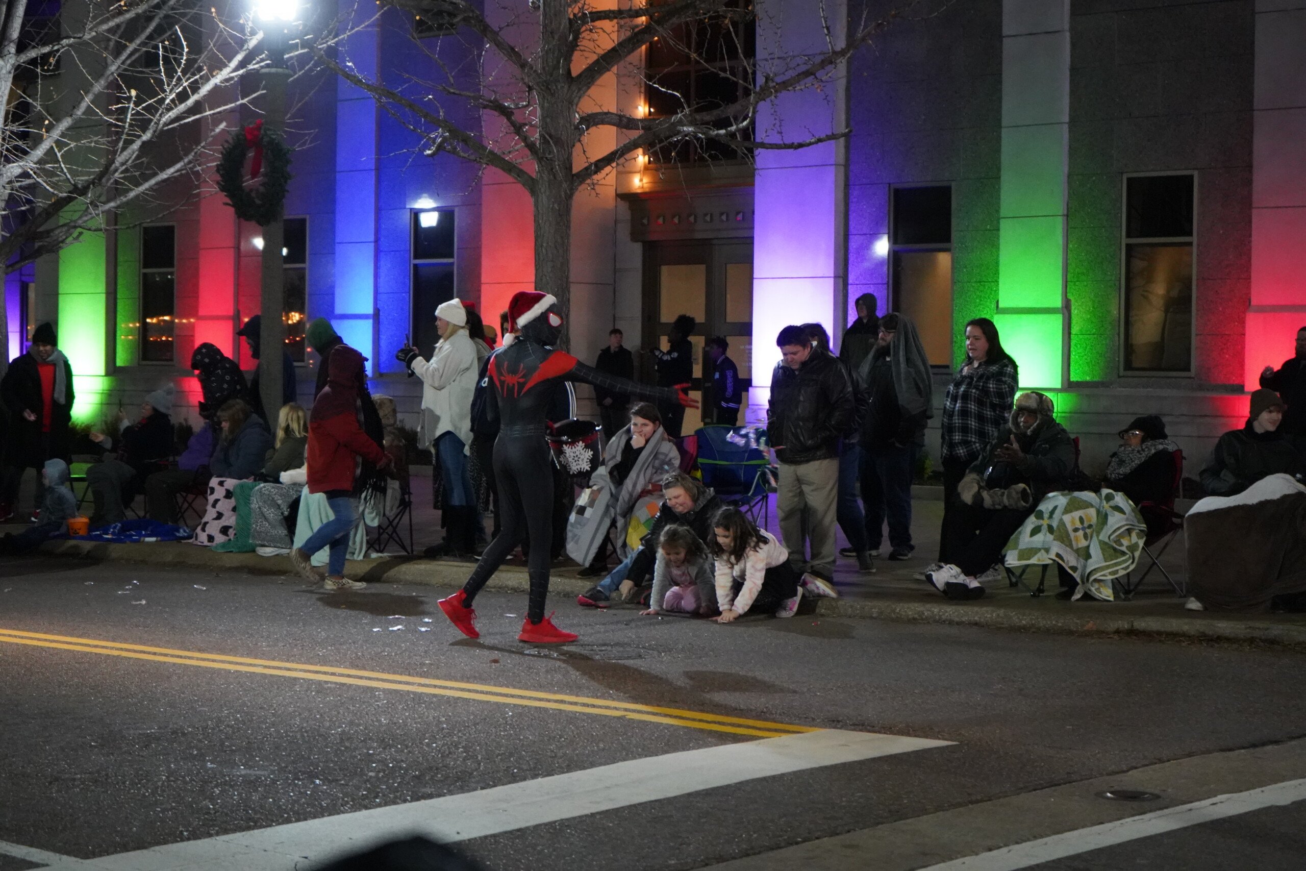 2022 Jackson Christmas Parade WBBJ TV