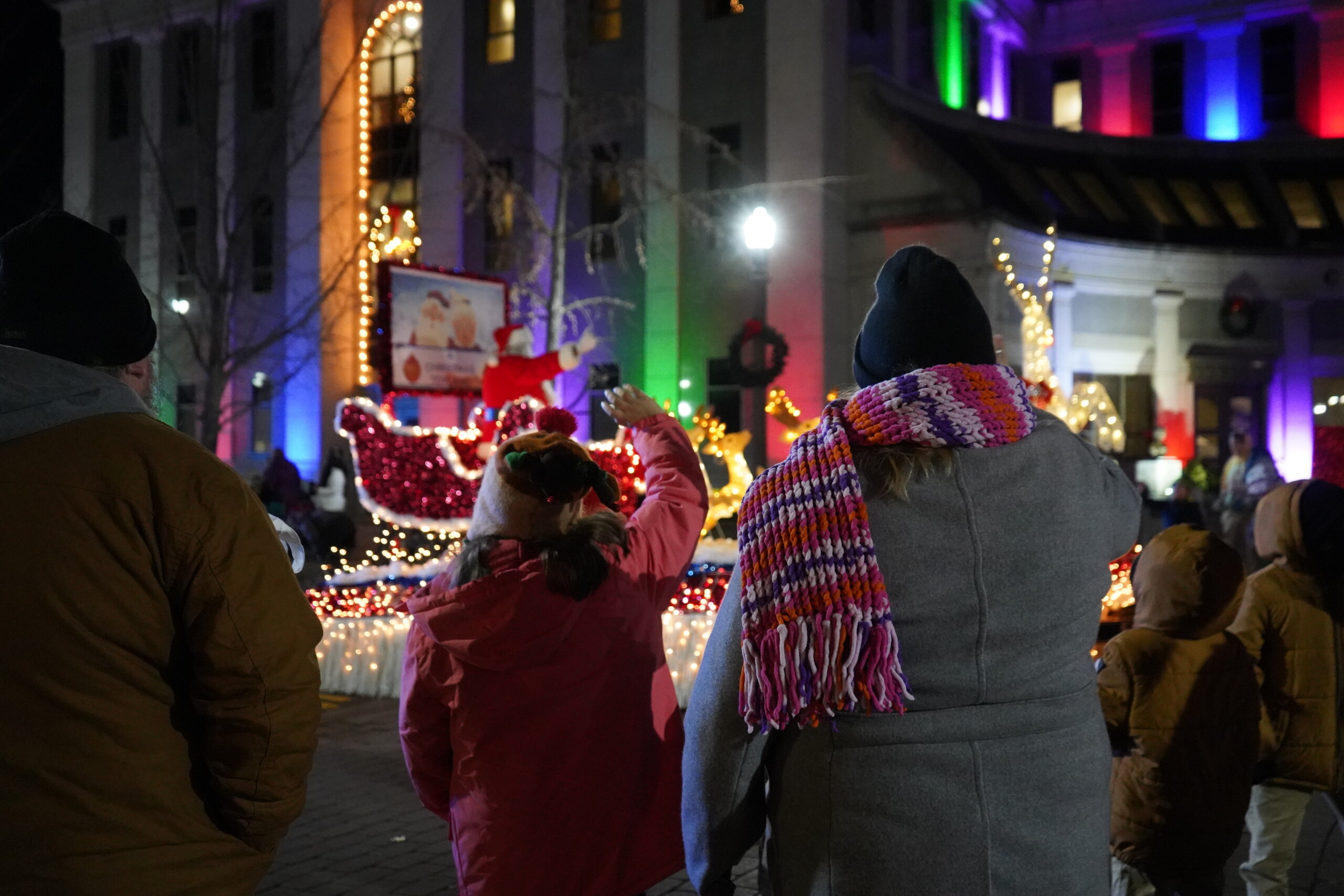 2023 Christmas Parades in West Tennessee WBBJ TV