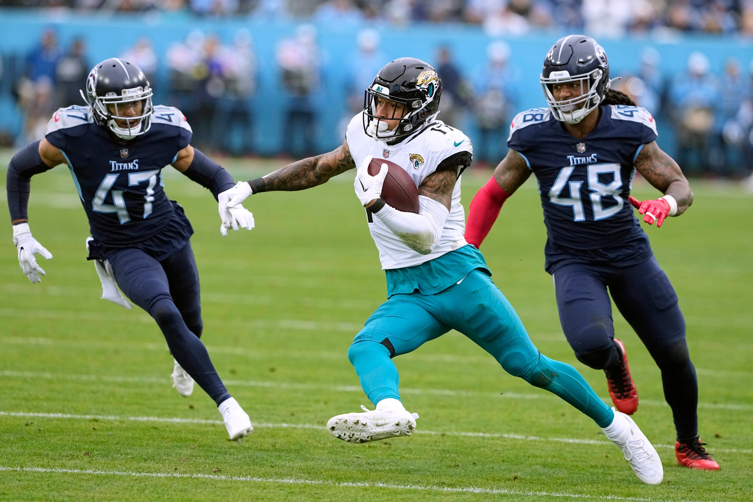 Jacksonville Jaguars end skid in beating Tennessee Titans 36-22