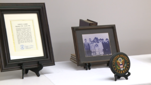 Award Presented To Relative Of Wwii Veteran 2