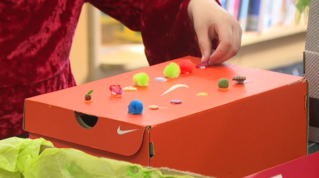 Kids Make Floats For Mardi Gras 1