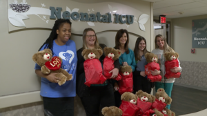 Family Continues 18 Year Old Valentines Day Tradition At Nicu 1