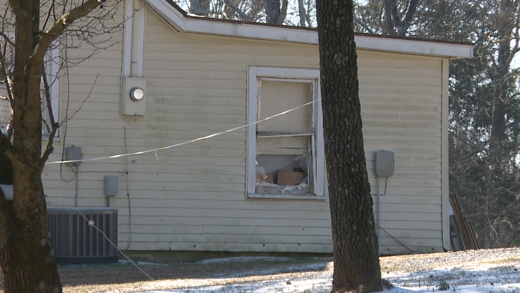 Man Arrested After Stealing Ambulance - WBBJ TV