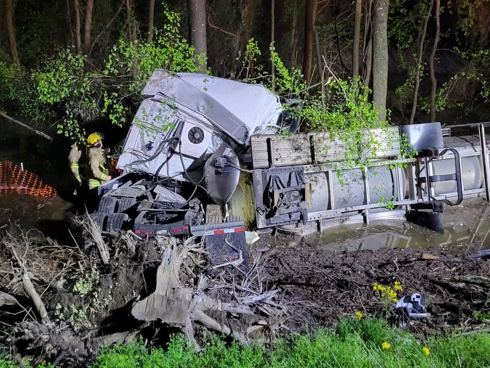 Early Morning Accident Causes I 40 Delays Wbbj Tv