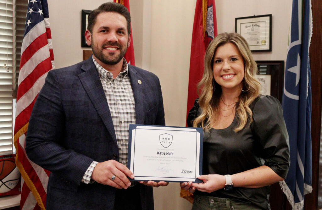 2023 03 Hub City Hero Katie Hale With Mayor Conger