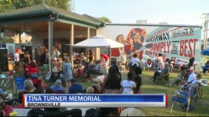 Tina Turner Memorial Vo/sot