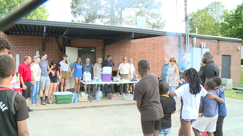Salvation Army In Jackson Held A Cookout 4