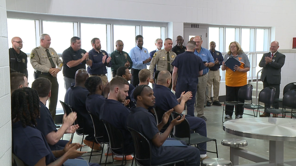 15 Inmates Celebrate Graduation In Madison County 6
