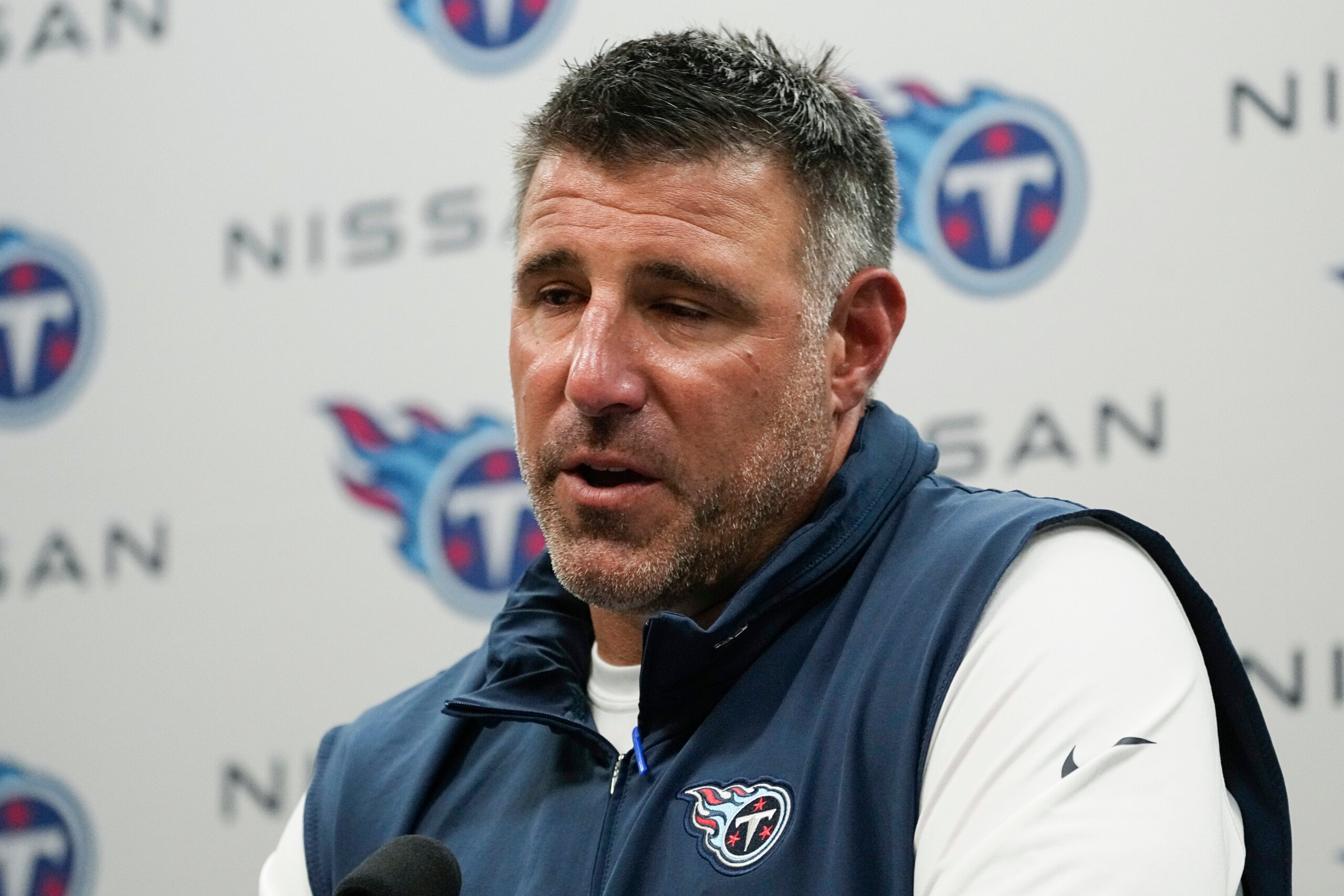 Titans Coach Mike Vrabel Voted Into Patriots Hall of Fame