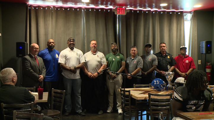 Media Day Celebrates High School Football First Responders 5