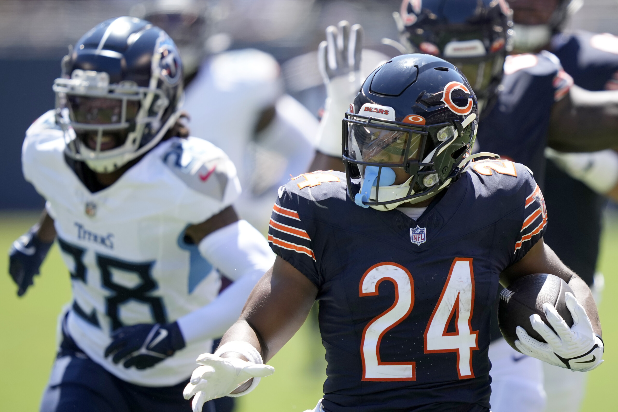 Justin Fields: Chicago Bears QB throws TD pass on final preseason play