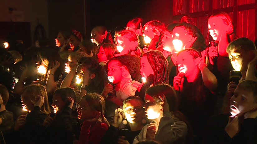 Students Perform Phantom Of The Music Room At Jackson School 5