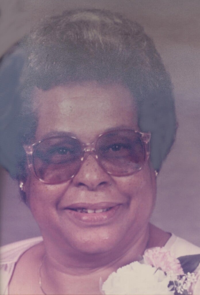 Birdie Hicks Pic 001 002