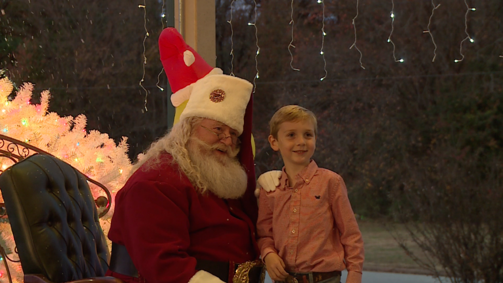 Christmas Gets Early Celebration In Brownsville 2