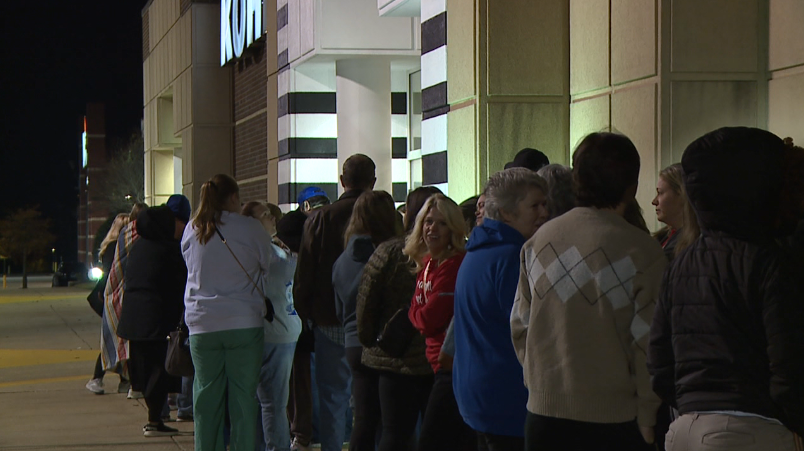 Local stores open early Friday morning for shopping tradition WBBJ TV