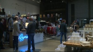 Holiday Mart Pkg 10pm Thurs Garrett Evans