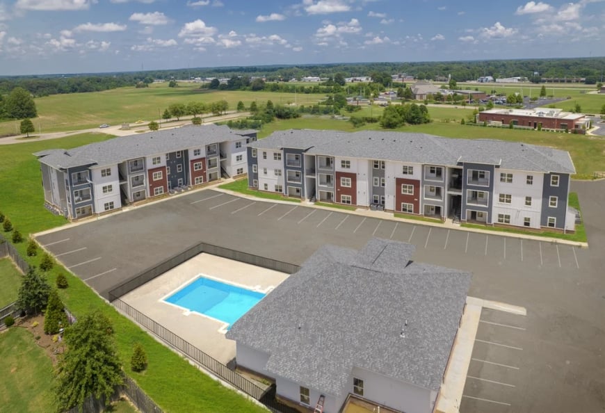 Copper Creek Apartments first residents in Jackson WBBJ TV