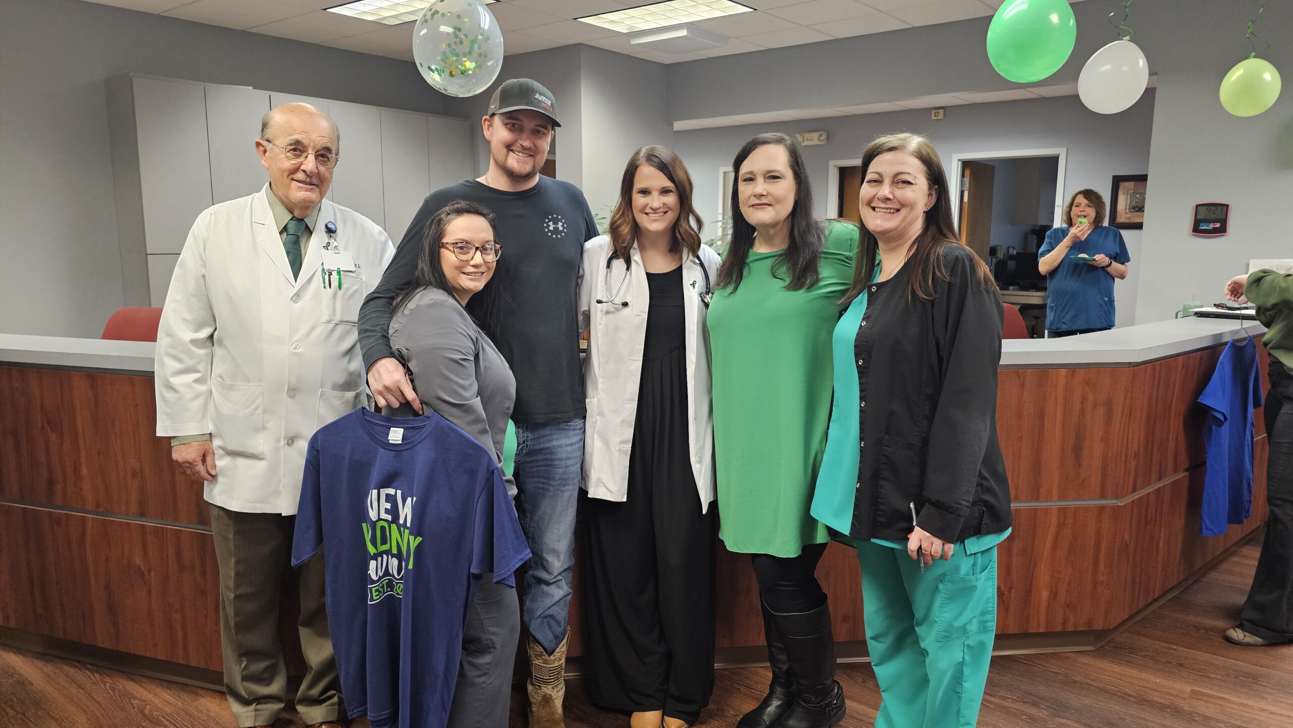 Jackson clinic celebrates patient's new kidney WBBJ TV
