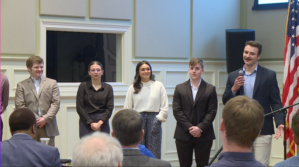 Utm Students Discuss Finance With Jacksons Rotary Club 2