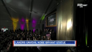 Kobe Bryant Statue