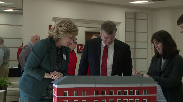 Union University Holds Topping Out Ceremony 3