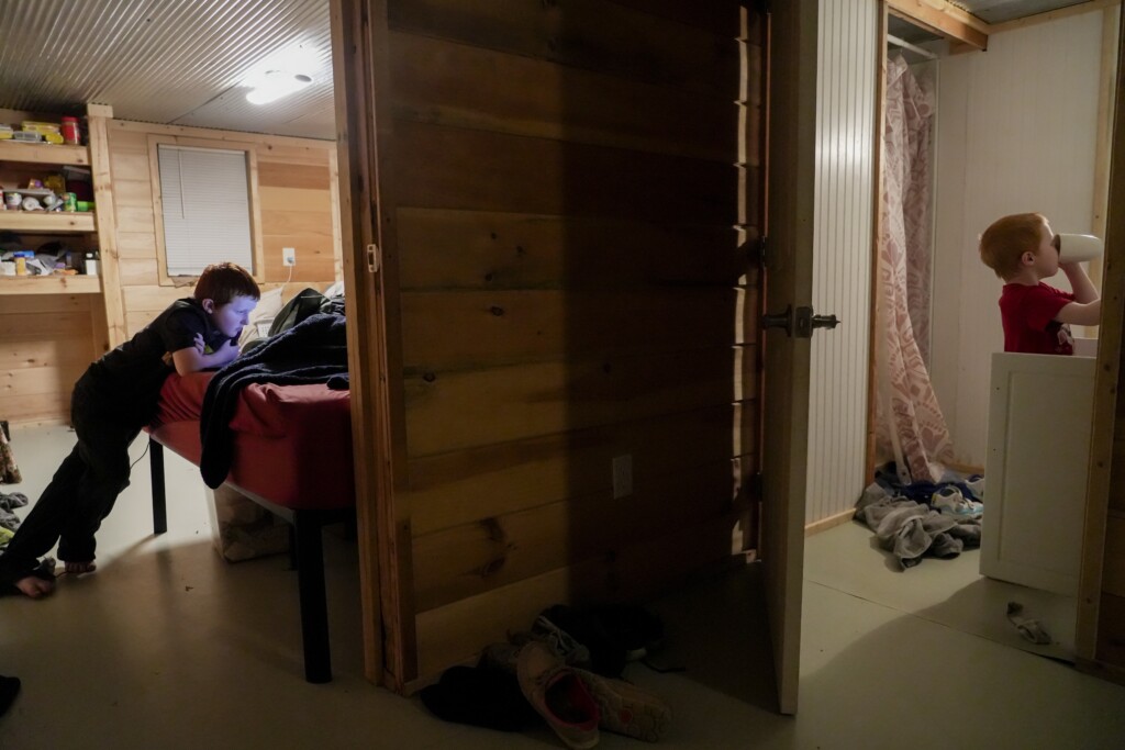 Aptopix Kentucky Climate Disasters Housing