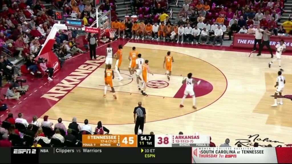 Vols Get Win Over Conference Rival