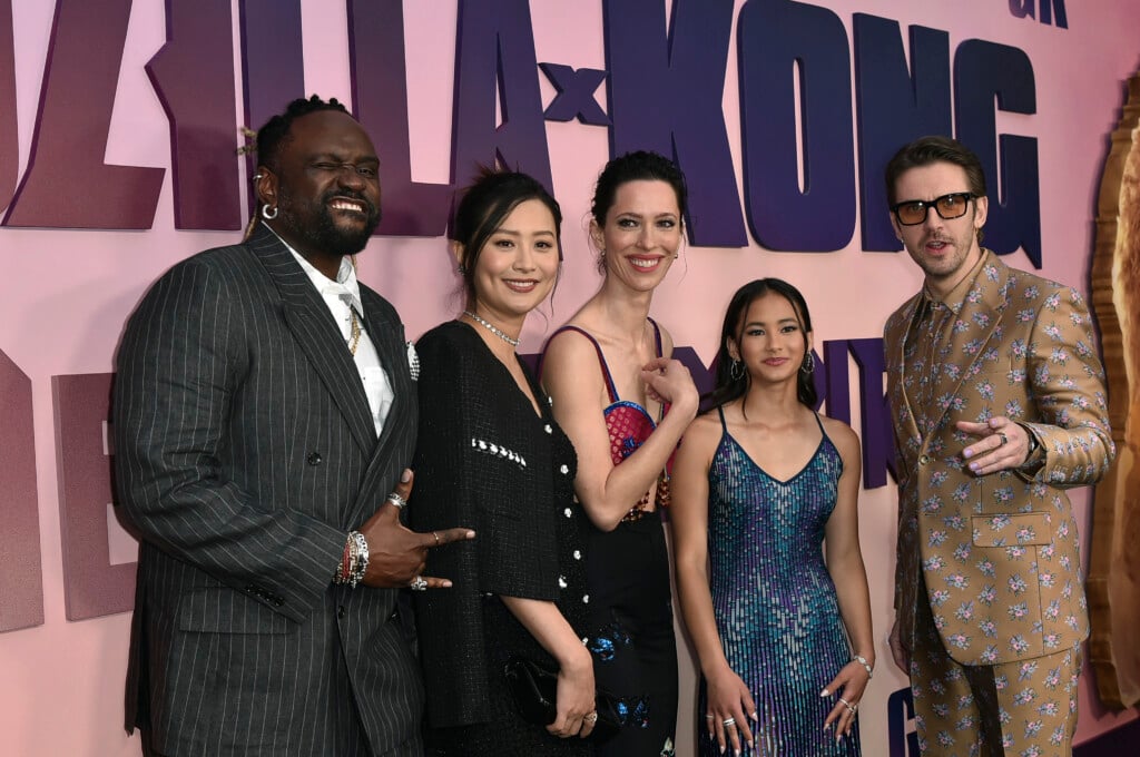 Brian Tyree Henry Fala Chen Rebecca Hall Kaylee Hottle Dan Stevens