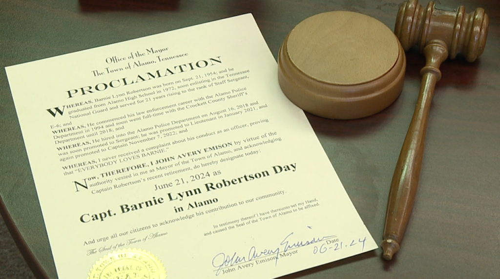 Alamo mayor dedicates June 14 to police captain following his