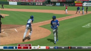 Royals Defeat Cardinals In Game 1