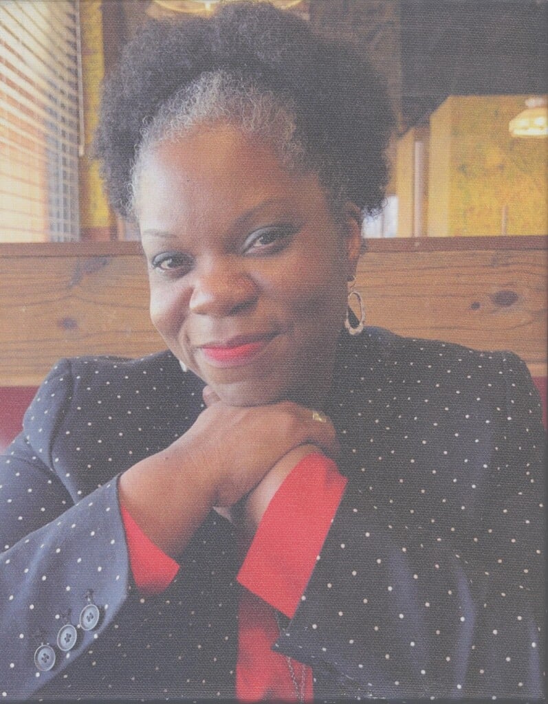 Daphenie Allen 001