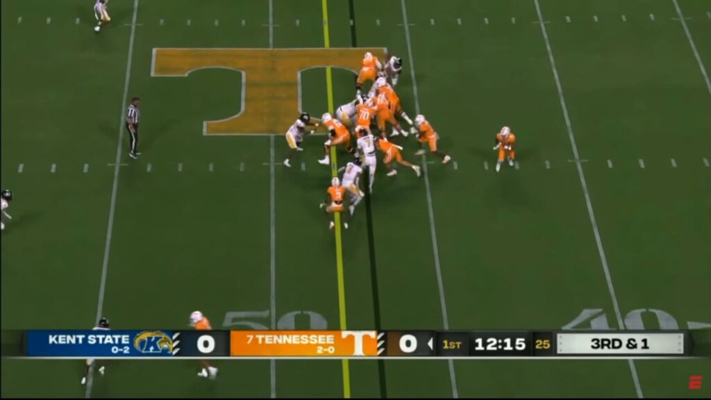 Vols Defeat Kent State