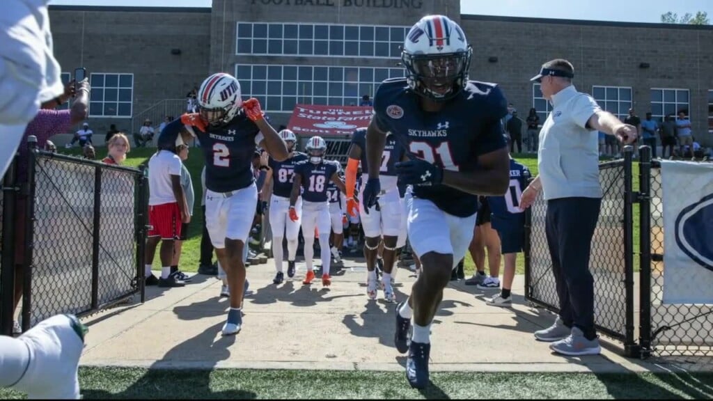 Ut Martin Gets Homecoming Win Over Gardner Webbb