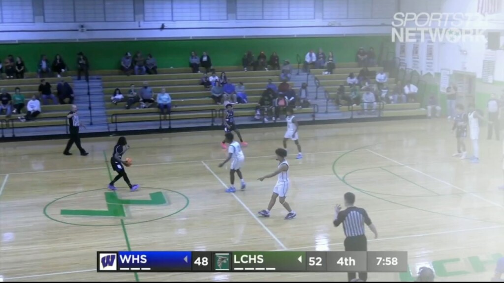 Lake County Boys Basketball Defeats Westview