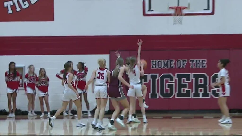 Friday Night Hoops Lexington Lady Tigers Defeat Hardin County