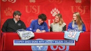 Cooper Sikes Signs With Lindsey Wilson