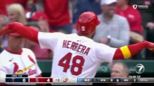 Cardinals Open Up Season With Win Over Twins