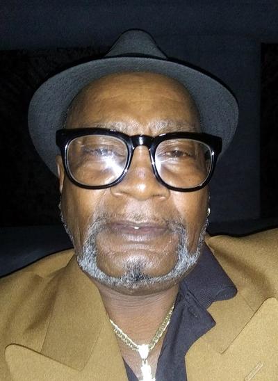 Mitchell Larry