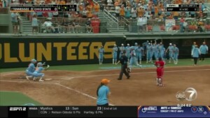 Lady Vols Softball Advances To Super Regional
