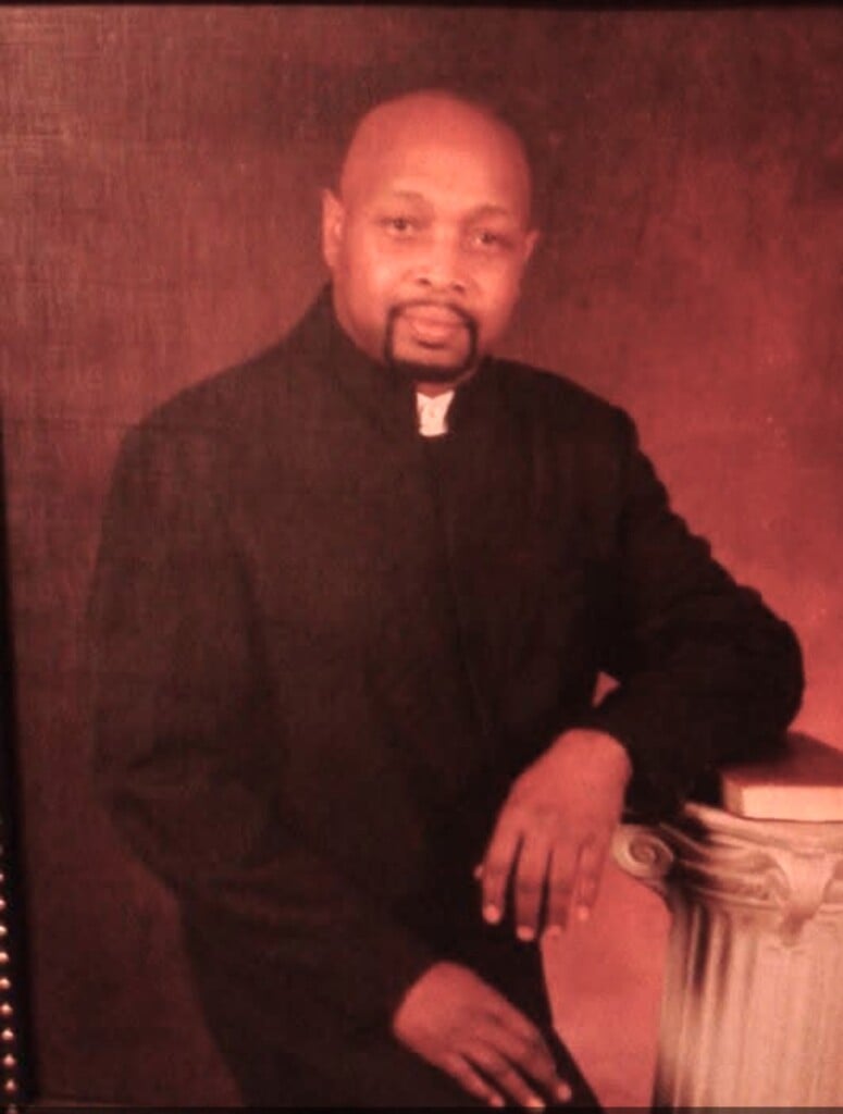 Gray Calvin Obit Pic