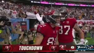 Usj Ryan Miller Catches Touchdown For Tampa Bay Buccaneers