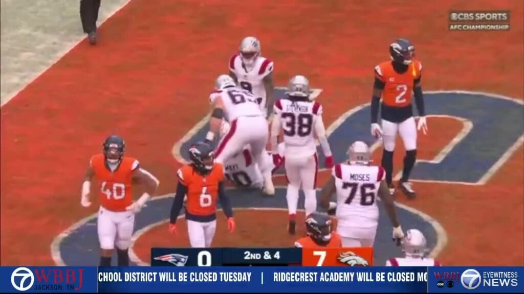 Patriots Defeat Broncos To Head To Super Bowl
