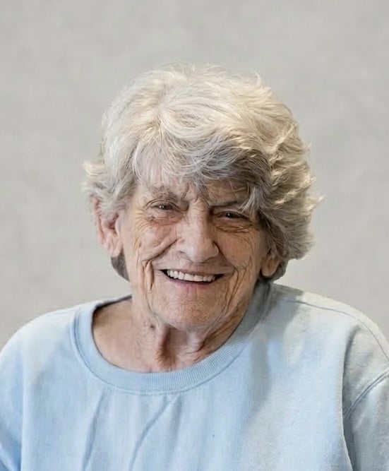 Gray Zelma Ernestine Obit Pic