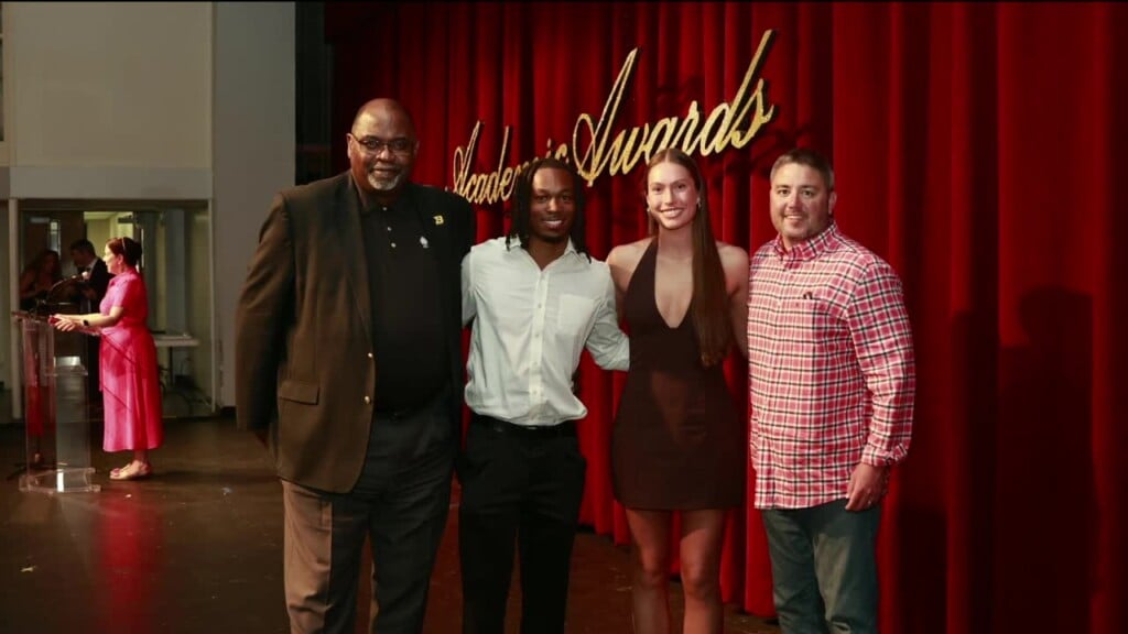 Madison Hart And Chauncey Hughes Win Bethel Athlete Of The Year