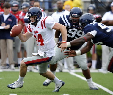 Bo Wallace named startiing QB at Ole Miss