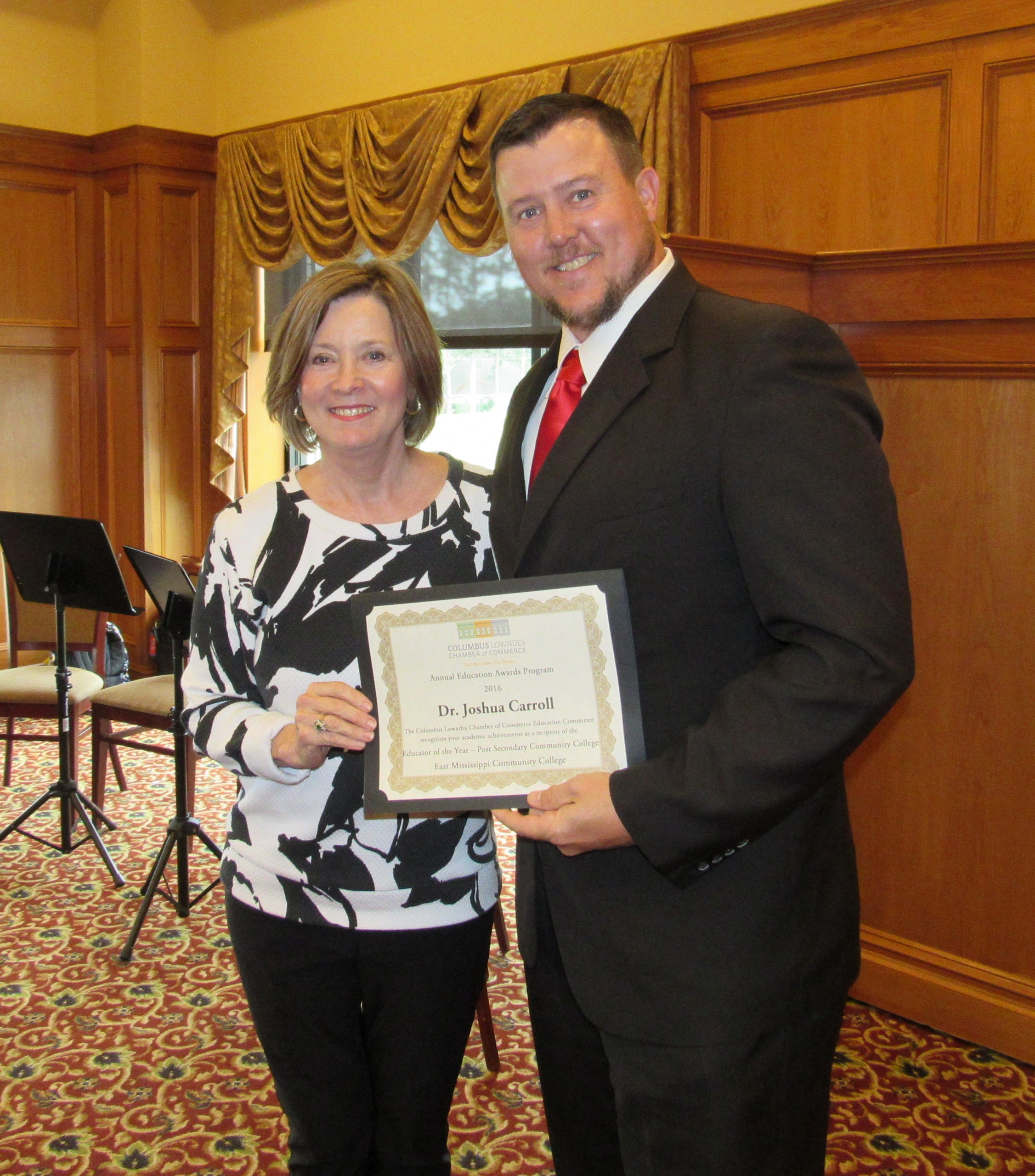 EMCC Instructor Named As Chamber's Instructor Of The Year - Home - WCBI ...